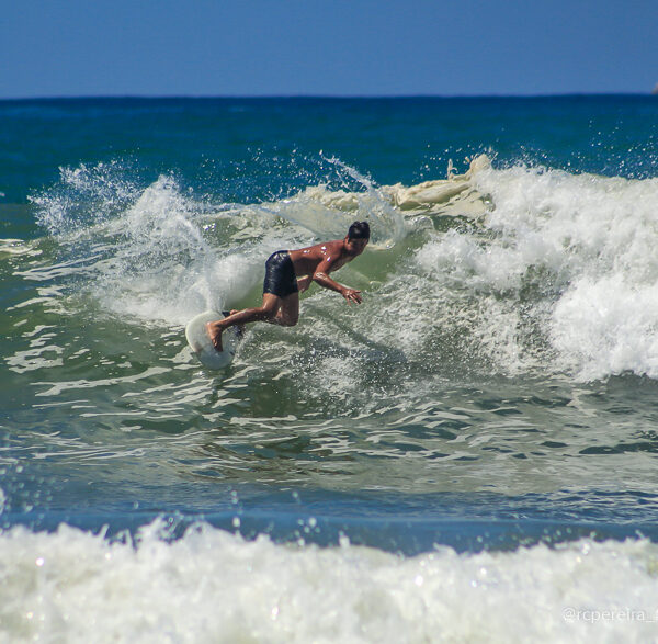 Fotos RC Pereira fotografo em 4 Ilhas Bombinhas-Surf Galera Local--124