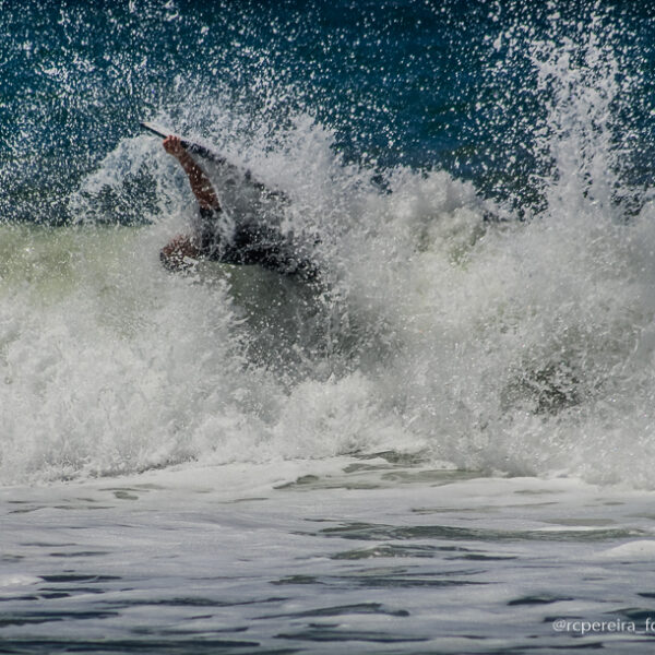 Fotos RC Pereira fotografo em 4 Ilhas Bombinhas-Surf Galera Local--139