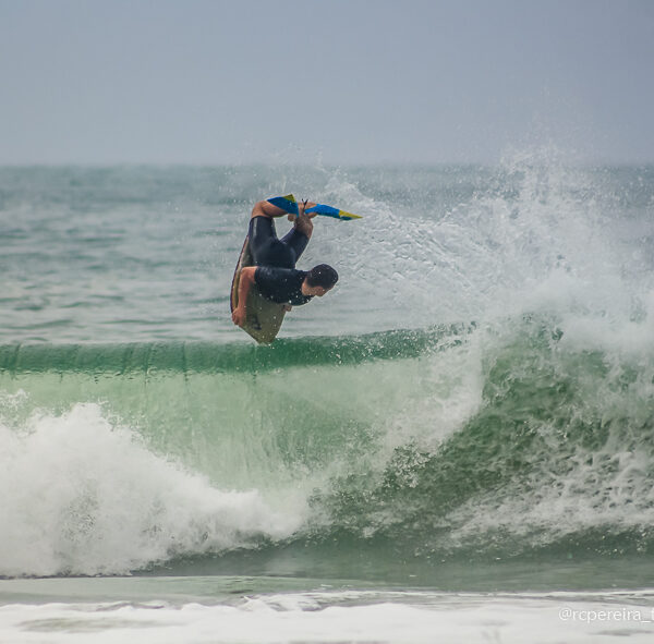 Fotos RC Pereira fotografo em 4 Ilhas Bombinhas-Surf Galera Local--15