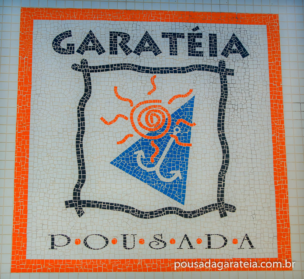 Leia mais sobre o artigo Desperte com o som do mar. Viva Bombinhas na Pousada Garatéia!