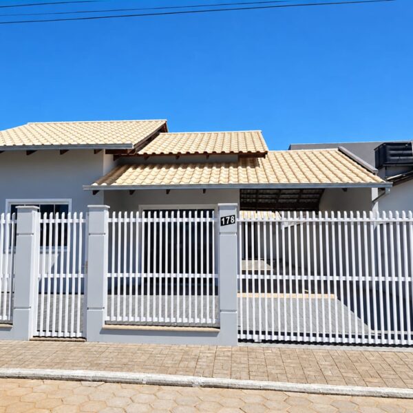 Imobiliaria Sul Brasil, Casa com laje 3 quartos, 2 banheiros em itajuba Barra Velha (7)